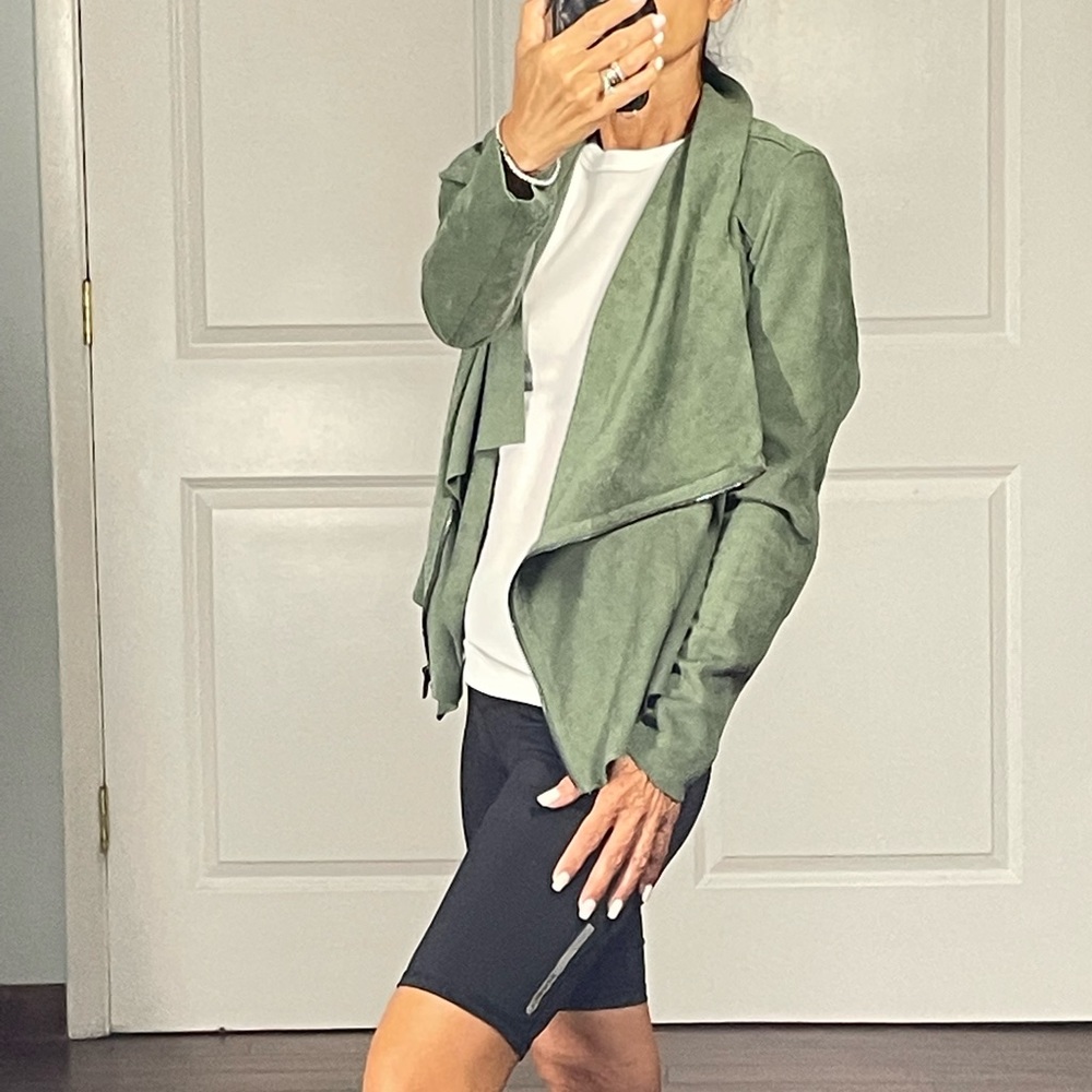Blank NYC Green Lightweight Faux suede Moro jacket size S - Picture 3 of 14